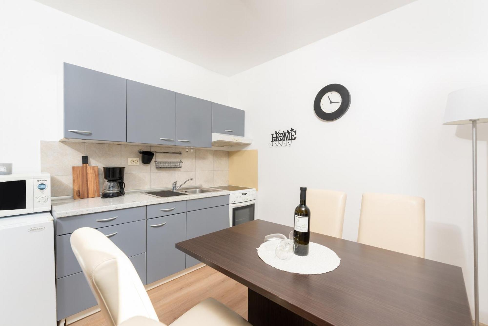 Apartments Dobrec Fuškulin Eksteriør bilde